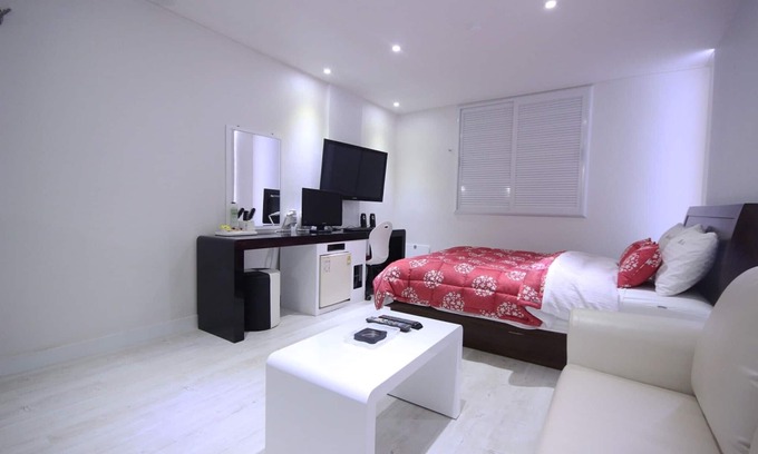 Sangnam-dong Hotel | Changwon Sangnam-dong I