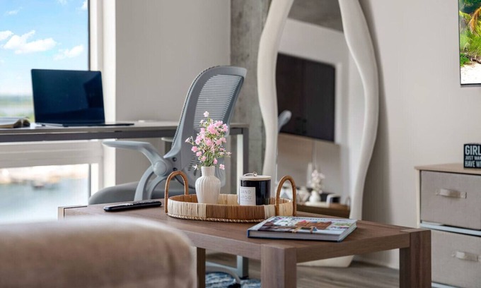 Channel District Apartamento | Channelside:Steps to DT, Amalie Arena, Conventions