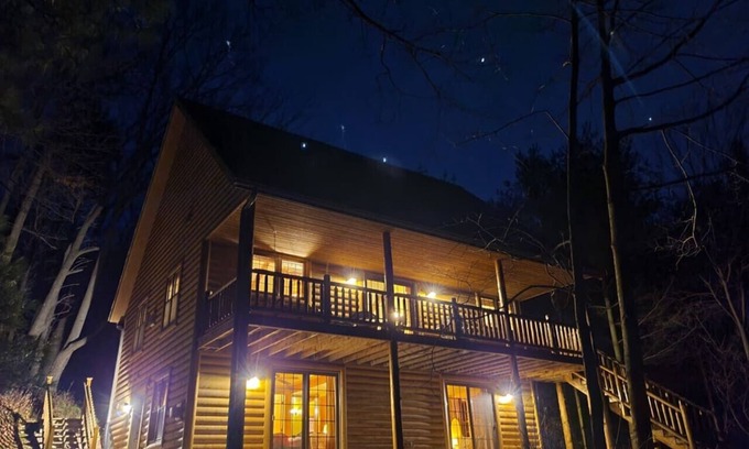 Sturgeon Bay Cabina | Oak Cabin one bedroom