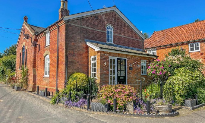 Martlesham Heath Casa | Chapel Cottage, Newbourne