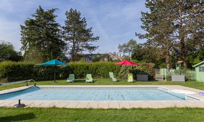 Monteaux Casa | Character Accommodation, 2-4 guests, Heated Pool In The Heart Of Val de Loire