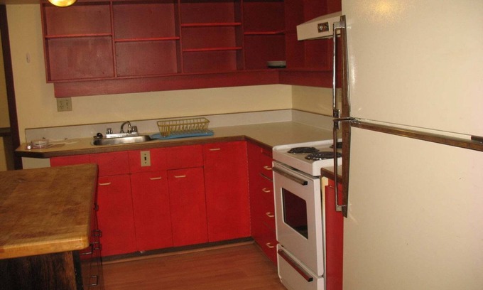 West Point Grey Casa | Character Basement Suite on Tree-Lined Quiet Street