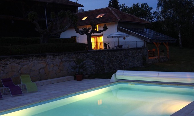 Loudet Cabaña | Carácter de la cabaña Magníficas vistas de los Pirineos, piscina de 10x5m, cocina