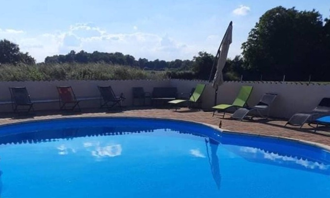 Nanteuil-en-Vallee Casa | Vrbo Property