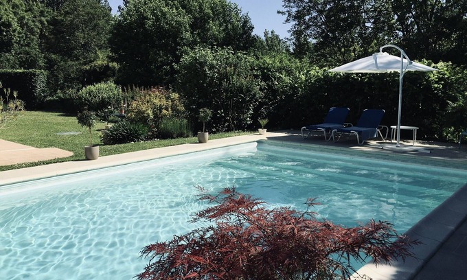 Saint-Severin Casa | Character house 180 m2 with swimming pool equipped with underwater curtain