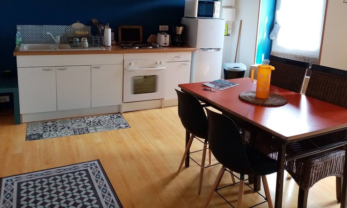 Mur-de-Bretagne Casa | Character house 5 minutes from Lake Guerlédan, the largest lake in Brittany
