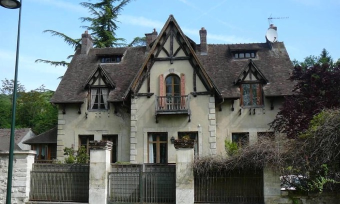 Giverny Casa | Casa de personajes cerca de la casa de Claude Monet