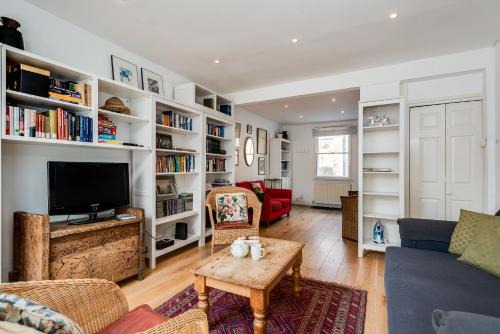 Oxford City Centre Casa | Characterful & Cosy Jericho House (sleeps up to 8)