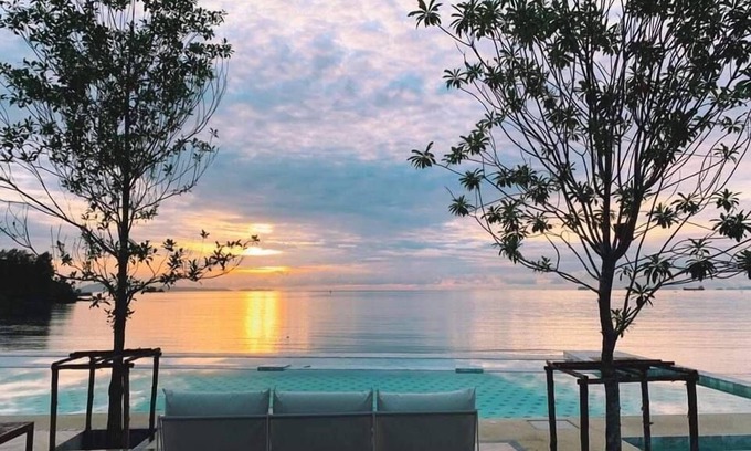 Wichit Hotel | Charcoal Panwa Beach