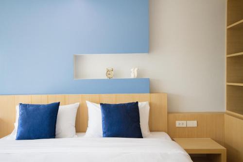 Noen Phra Apartamento | Charisma Residence
