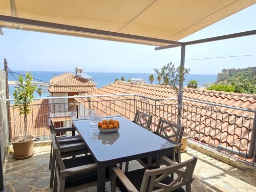 Koroni Apartamento | Charites: Terrace with Seaview - 100m to the beach