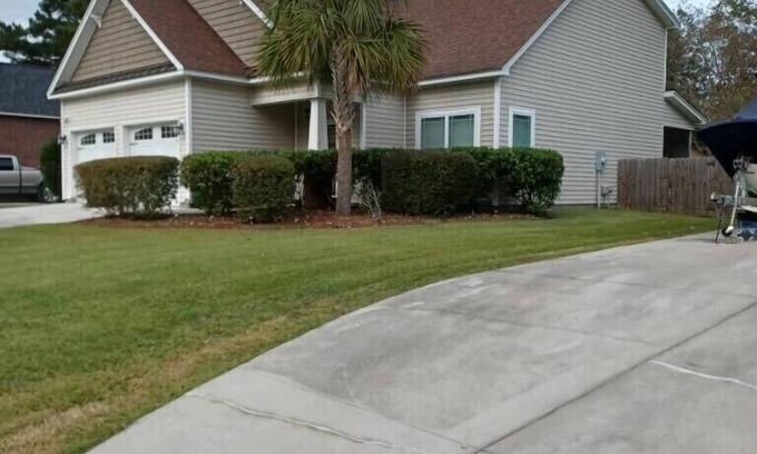Goose Creek Casa | Charleston Luxury Big Family Hideaway