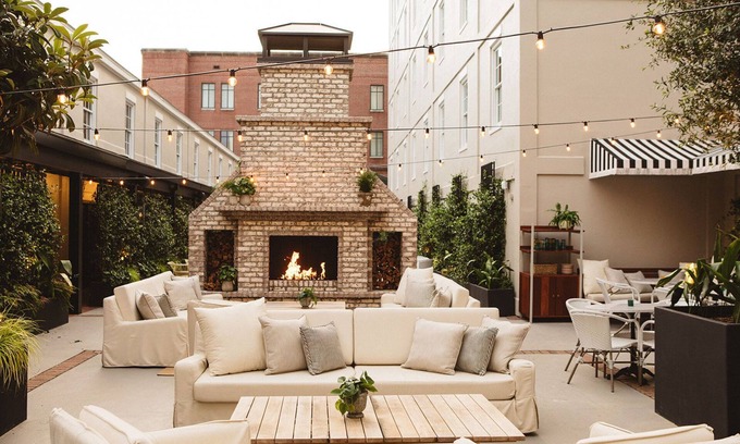 Charleston Historic District Apartamento | Charleston Room | 2 King Beds + Spacious Layout