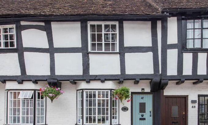 Ludwel Casa | Charlie's Cottage