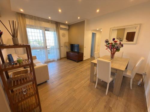 Zona LVII Labaro Apartamento | Charlie's House