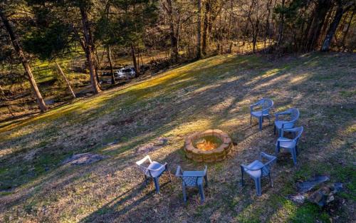 Sevierville Villa | Charlies Creek Retreat
