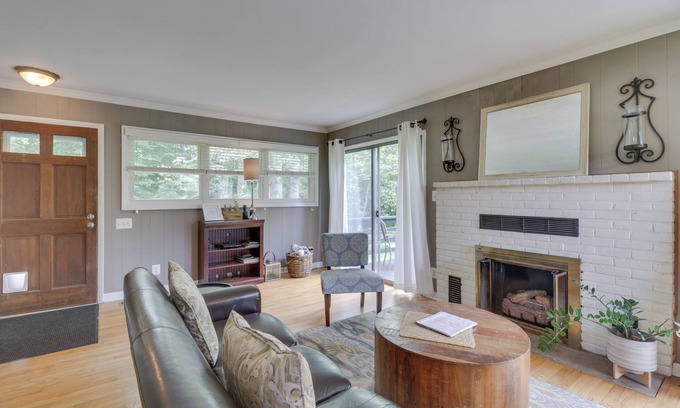 Batesville Cabaña | Charlottesville Getaway in Bailey's Retreat!