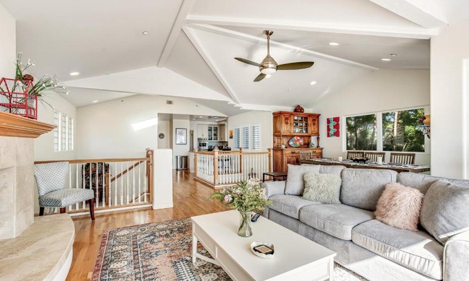 Cardiff-by-the-Sea Casa | Charm By the Sea