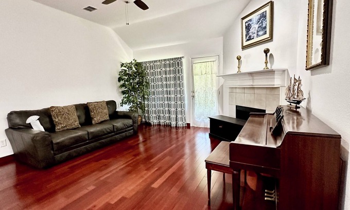 Plano Casa | Charm house 3 beds in Plano