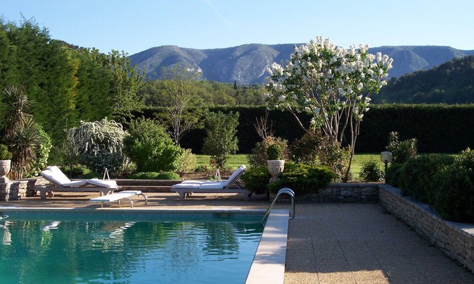 Menerbes Otro | Charm in Luberon
