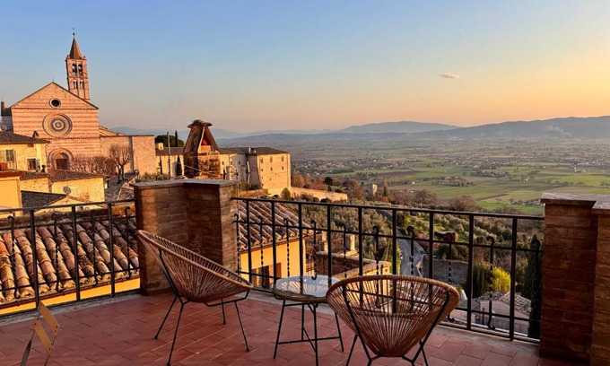 Assisi Apartamento | CharmandView Assisi