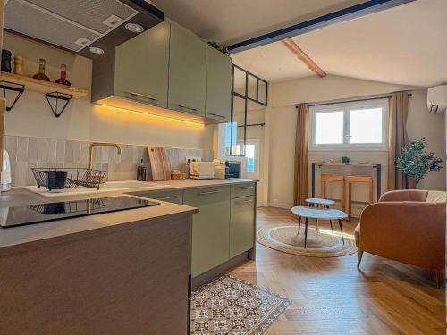 Villefranche-sur-Mer Apartamento | Charmant 2 pièces rénové avec vue mer