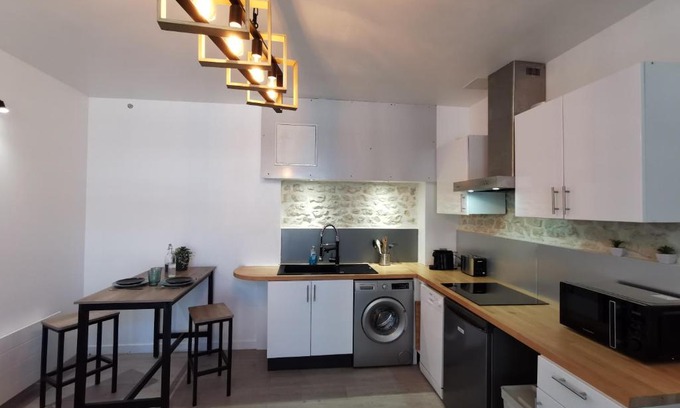 Meschers-sur-Gironde Apartamento | Charmant appartement dans centre Meschers/Gironde