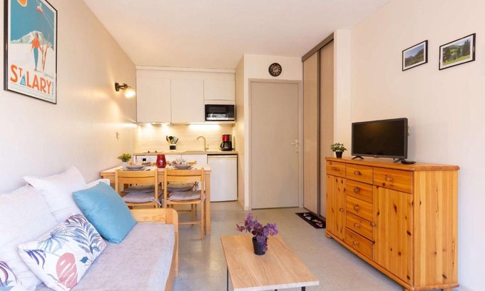 Saint-Lary-Soulan Apartamento | Charmant appartement lumineux avec balcon, près des commerces et du télécabine à Saint-Lary-Soulan - FR-1-296-458