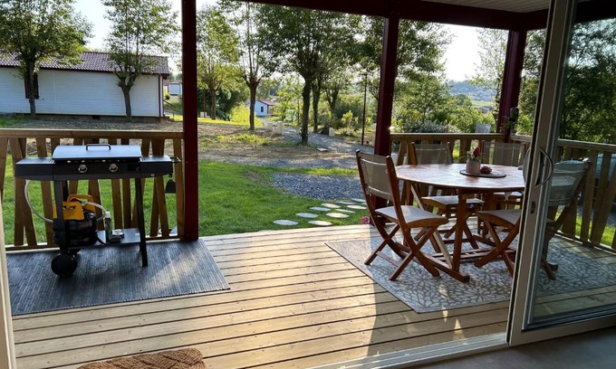 Hasparren Chalet De Esquí | Charmant chalet avec spa à Hasparren, 50 m², piscine partagée