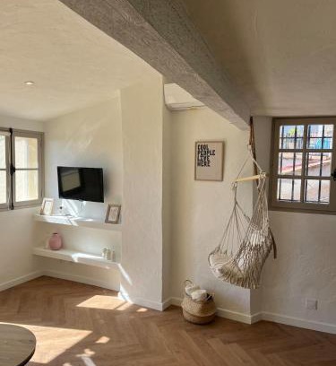 Vence Apartamento | Charmant Duplex au cœur de la vieille ville