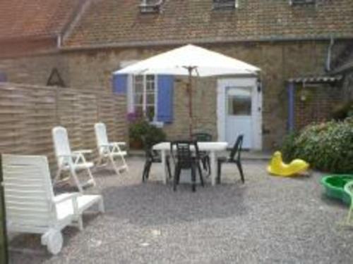 Wimille Casa | Charmant Gîte Familial à 1km de la Plage avec Jardin, Wifi et Cheminée, Côte d'Opale - FR-1-376-102