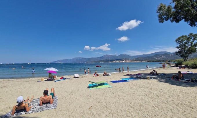 Poggio-Mezzana Apartamento | Charmant logement avec piscine à 300 m de la plage