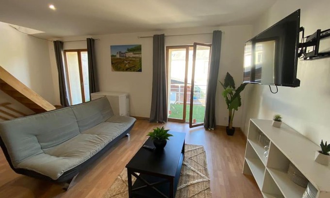 Azay-le-Rideau Apartamento | Charmant logement 12 personnes à Azay le rideau
