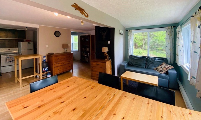 Saint-Sauveur Chalet De Esquí | Charmant petit chalet dans la forêt