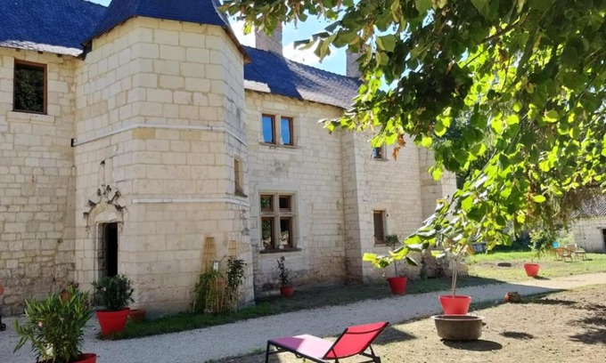 Saint-Denis-en-Val Casa | Charmant refuge à Courchamps, terrasse et jardin