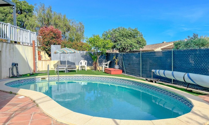 Plan-de-la-Tour Apartamento | Charmant Rez-de-villa Avec Piscine et Terrasse