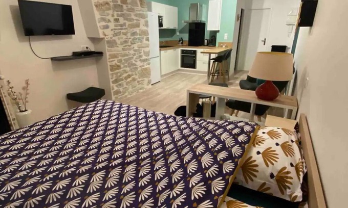 Oloron-Sainte-Marie Apartamento | Charmant Studio Idéalement Placé et Paisible !