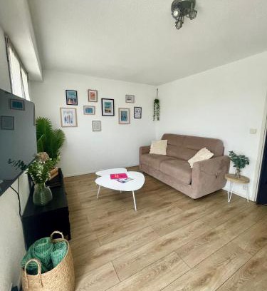 Les Sables d'Olonne Apartamento | Charmant studio rénové au Coeur des Sables d'Olonne