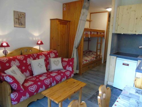 Valfrejus Apartamento | Charmant studio à Valfréjus, proche télécabine, commerces, balcon, 4 pers, animaux admis. - FR-1-561-10