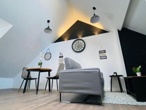 Saint-Pol-sur-Mer Apartamento | Charmant T2 atypique Industriel