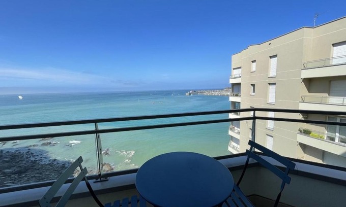 Granville Apartamento | Charmant T2 en front de mer, 4 pers., ascenseur, garage, Wi-Fi - FR-1-361-383