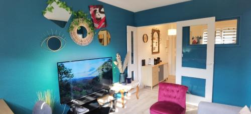 Roseraie - Orgemont Apartamento | Charmant T2 proche Château, Gare, UCO, Parking privé gratuit