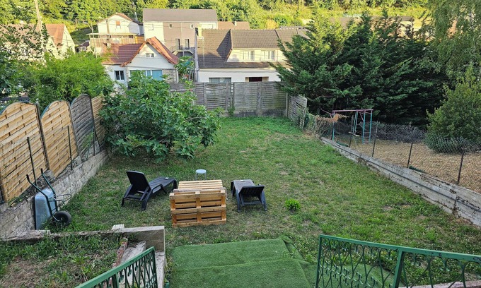 Fosses Casa | Charmante 3 Pièces Jardin Fosses