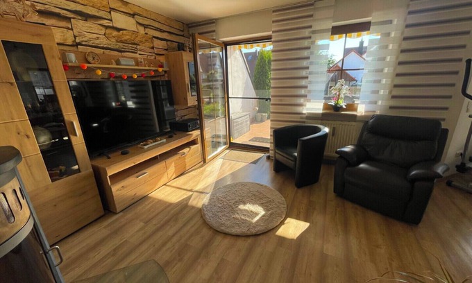 Fischach Casa | Charmante Doppelhaushälfte mit privater Sauna in ruhiger Lage