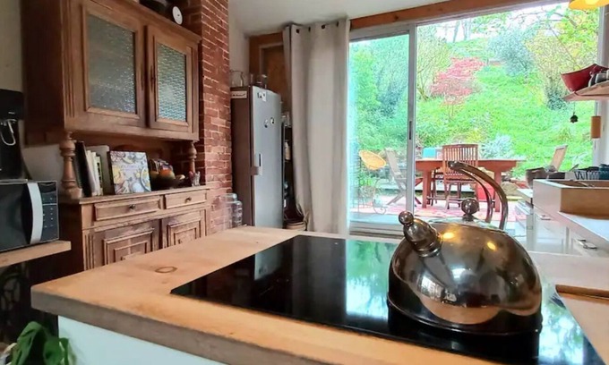 Albigny-sur-Saone Casa | Charmante Maison en Pierre au Coeur des Monts D'or à Quelques Kilomètres de Lyon