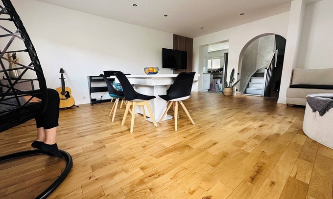 Argenteuil Casa | Charmante Maison au Nord de Paris Avec Piscine Chauffée