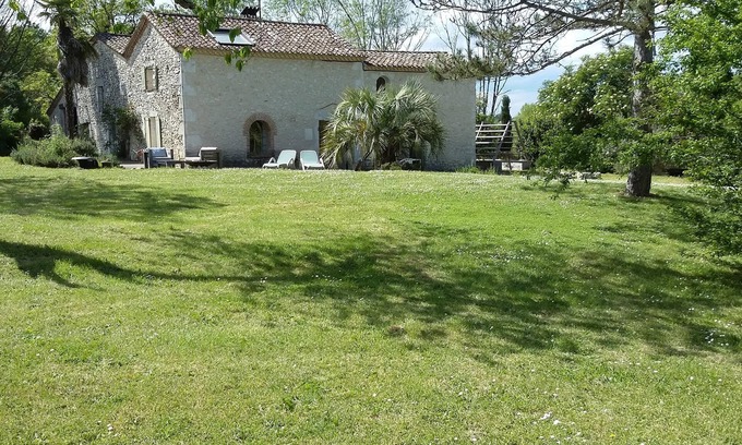 Sadillac Casa | Charmante Maison de Campagne Proche de Bergerac, Sites de Dordogne, Randonnées
