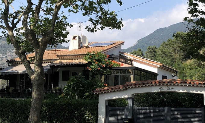 Levens Casa | Charmante Maison de Famille au Cœur de Larrière-pays Niçois