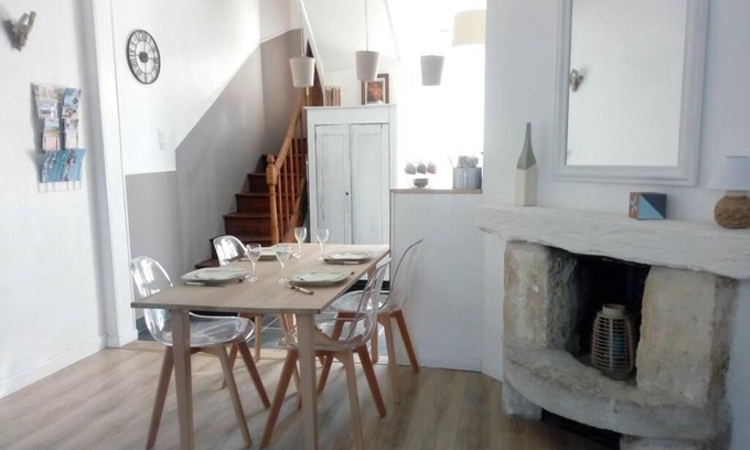 Le Treport Casa | Charmante Maison et sa Cour Anglaise