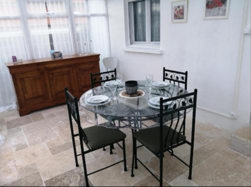 Giberville Casa | Charmante petite maison de ville à 20 minutes de la mer